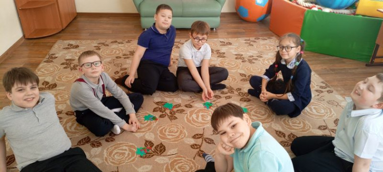Копилка игр для младшего школьника.